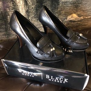 Whitehouse Blackmarket- Shoes- Size 7